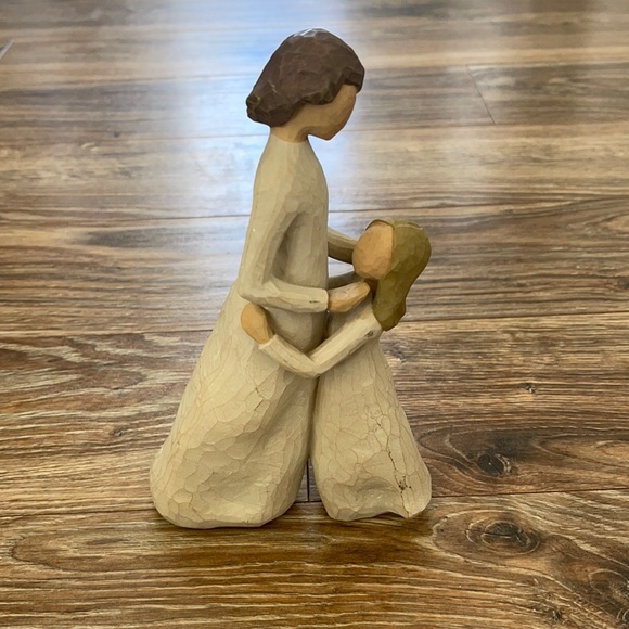 Willow Tree Mother and Daughter Figure